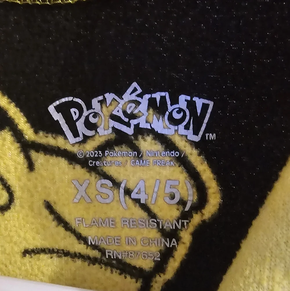 Kids Pokemon Pikachu One Piece Zip Up Pajamas 4/5 XS Black And Yellow
